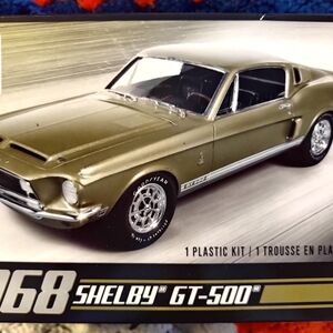 1968 Shelby GT-500 Model Kit - Gold